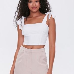 Cute summer bow tie white top 💗🎀